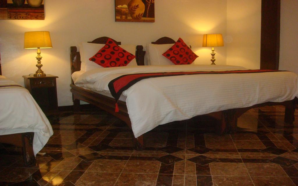 Padre Burgos Castle Resort Surigao Extérieur photo