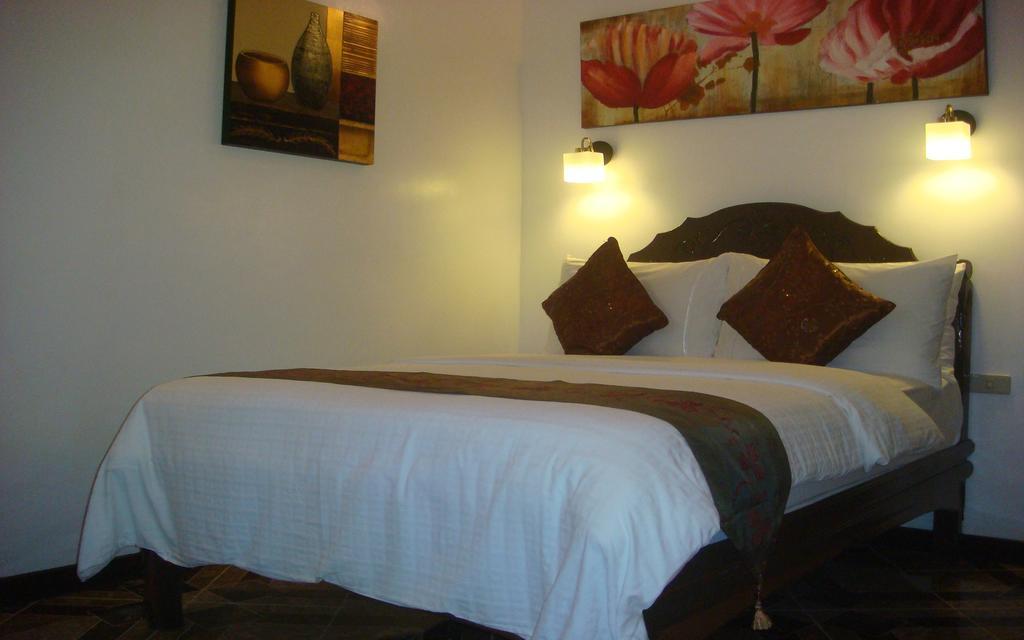 Padre Burgos Castle Resort Surigao Extérieur photo