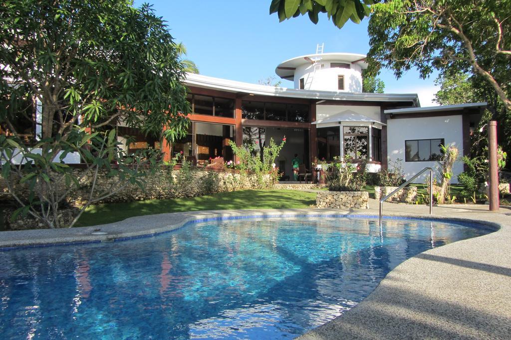 Padre Burgos Castle Resort Surigao Extérieur photo